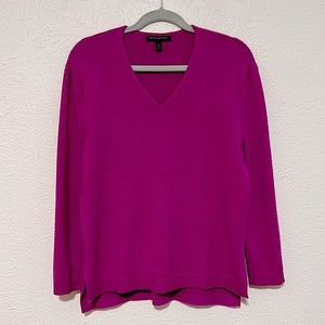 Banana Republic bright purple Vneck tunic sweater Small petite